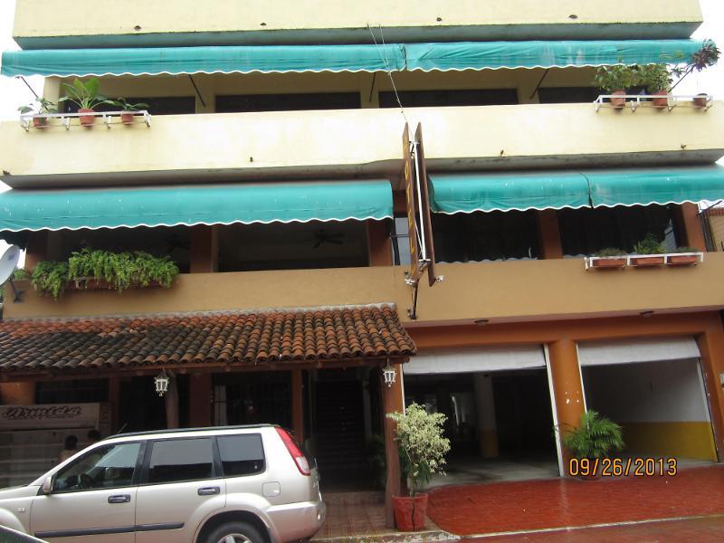 Hotel Tradicional Savaro Sa De Cv Zihuatanejo Exterior photo